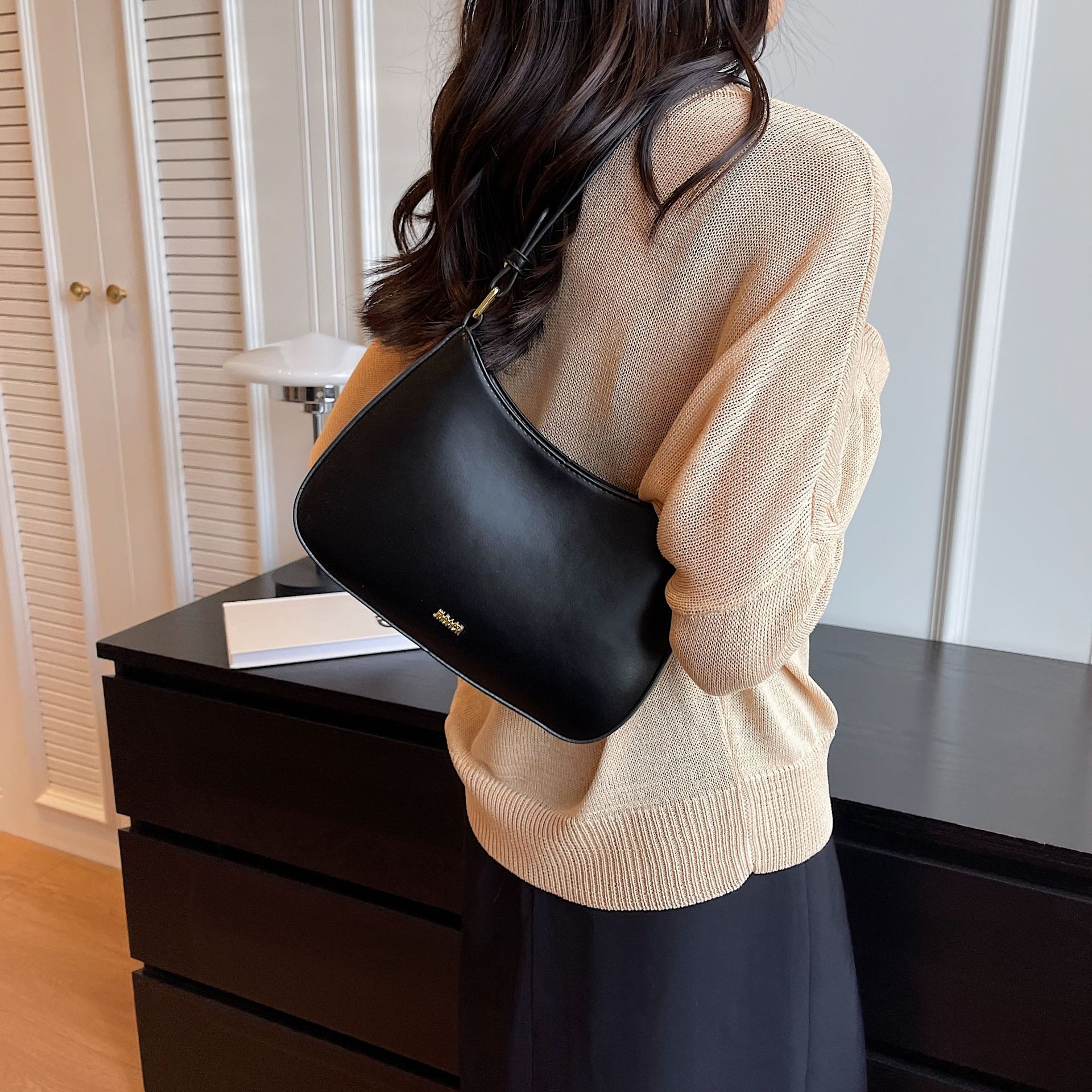 Red Underarm Shoulder Bags for - Interior Design Trends 2026 评论和价格