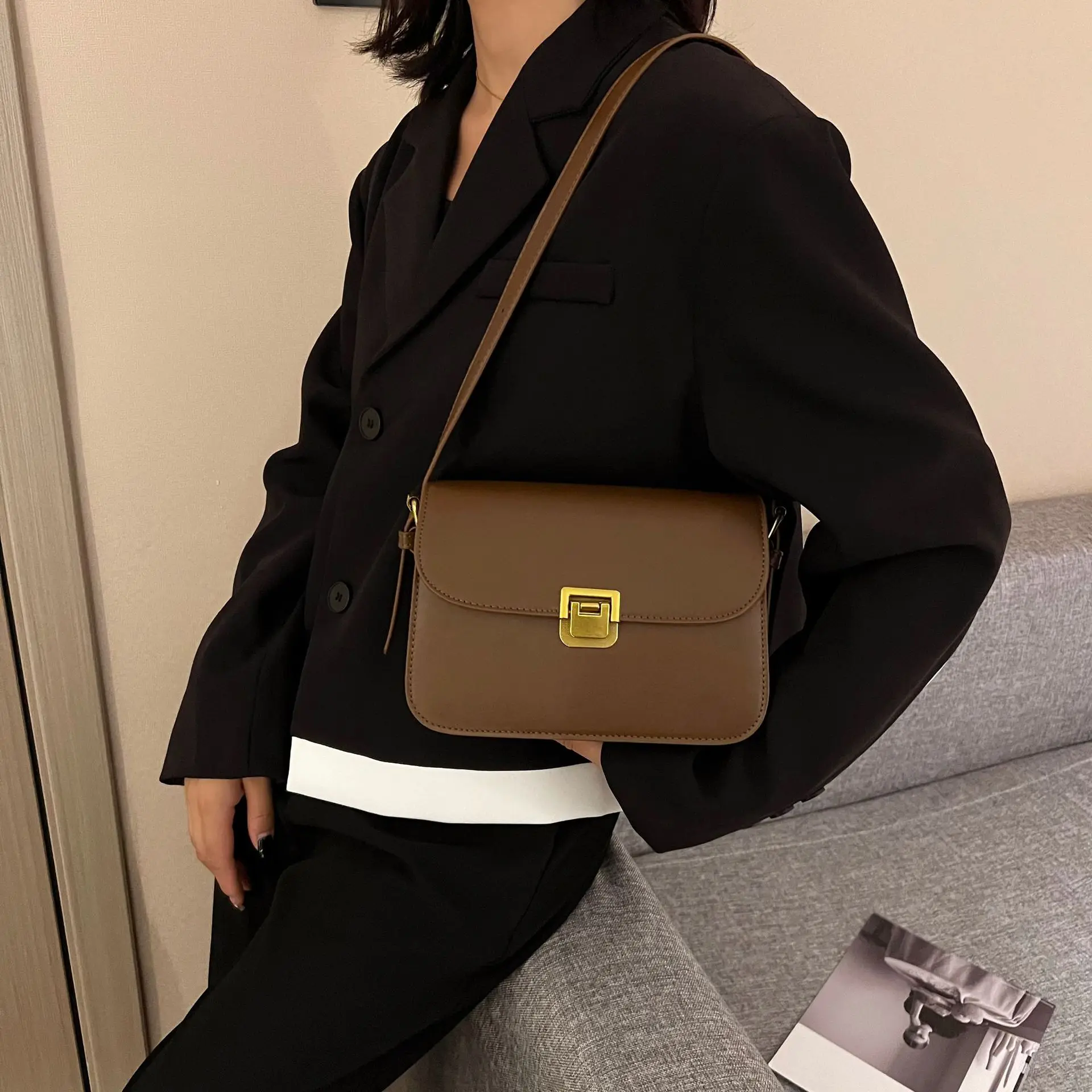 Luxury Designer New Women’s PU - Interior Design News 评论和价格